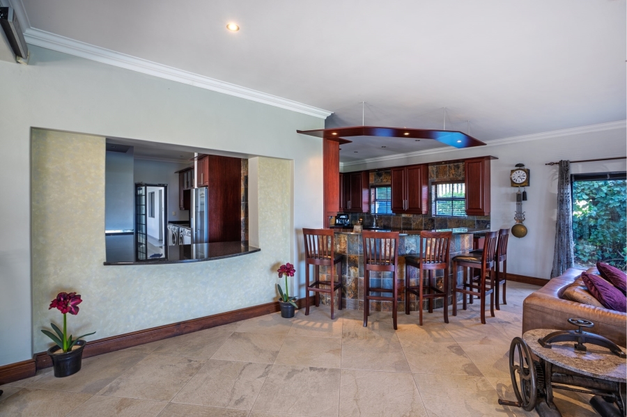 13 Bedroom Property for Sale in Plattekloof 3 Western Cape